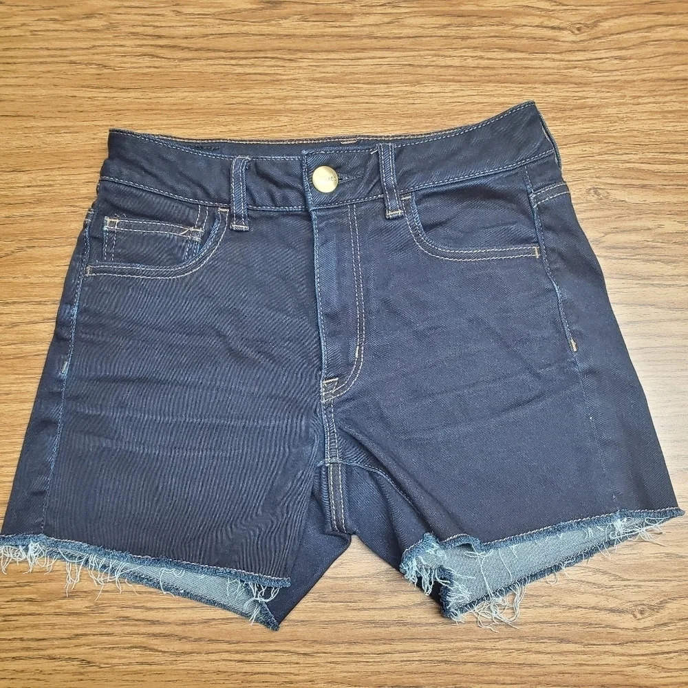 American Eagle Dark Wash Hi-Rise Shortie Sz 6